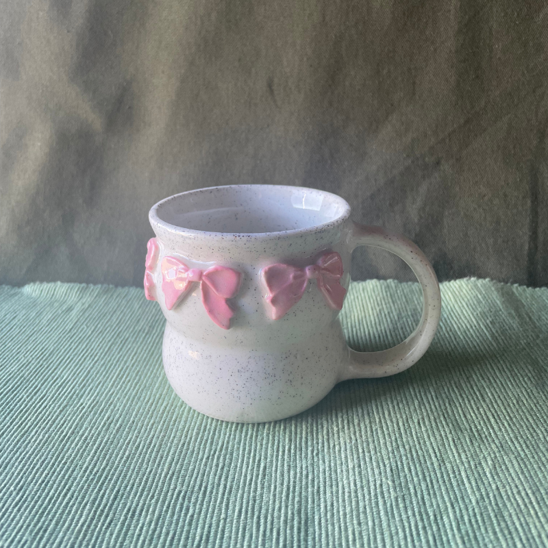 Bow Mugs